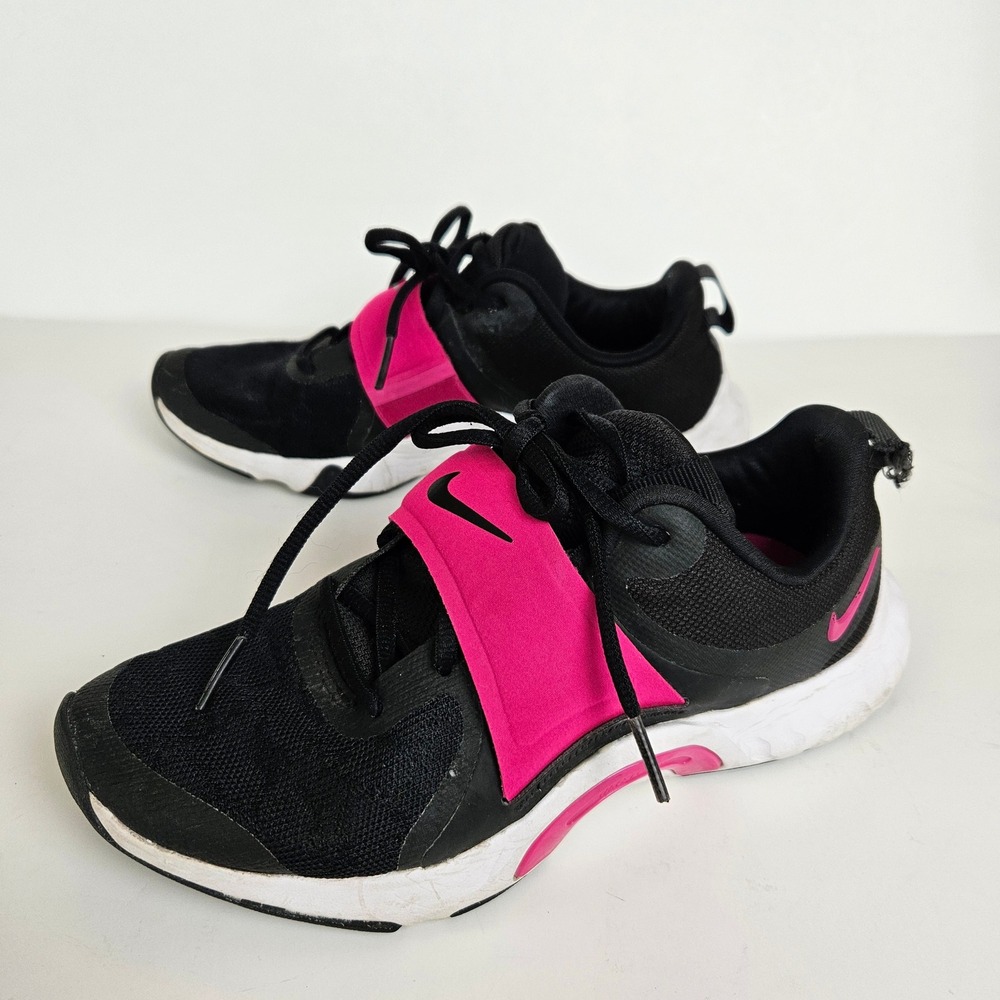 Nike Renew In Season TR 3 Training Shoes Black Pink Kids Sneakers Girls Size 5